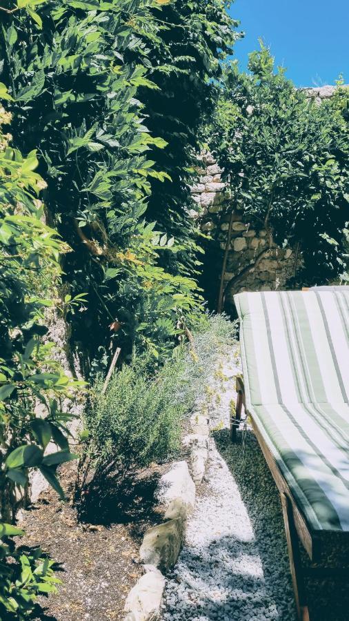 Rector'S Villa - Charming Retreat In Old Town With Jacuzzi In Private Courtyard Rab Town Eksteriør bilde