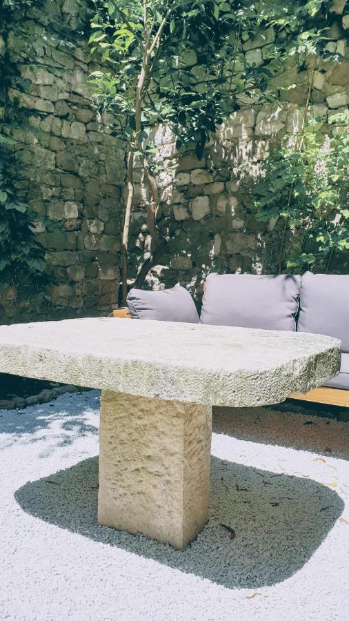 Rector'S Villa - Charming Retreat In Old Town With Jacuzzi In Private Courtyard Rab Town Eksteriør bilde